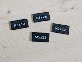 Labels (preset for screws, but text can be edited)