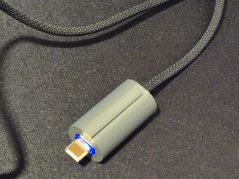 LED isolator for type c cable