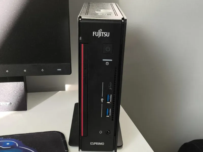 Standfuß Fujitsu Mini PC groß z.B. Q7010 o. QW558