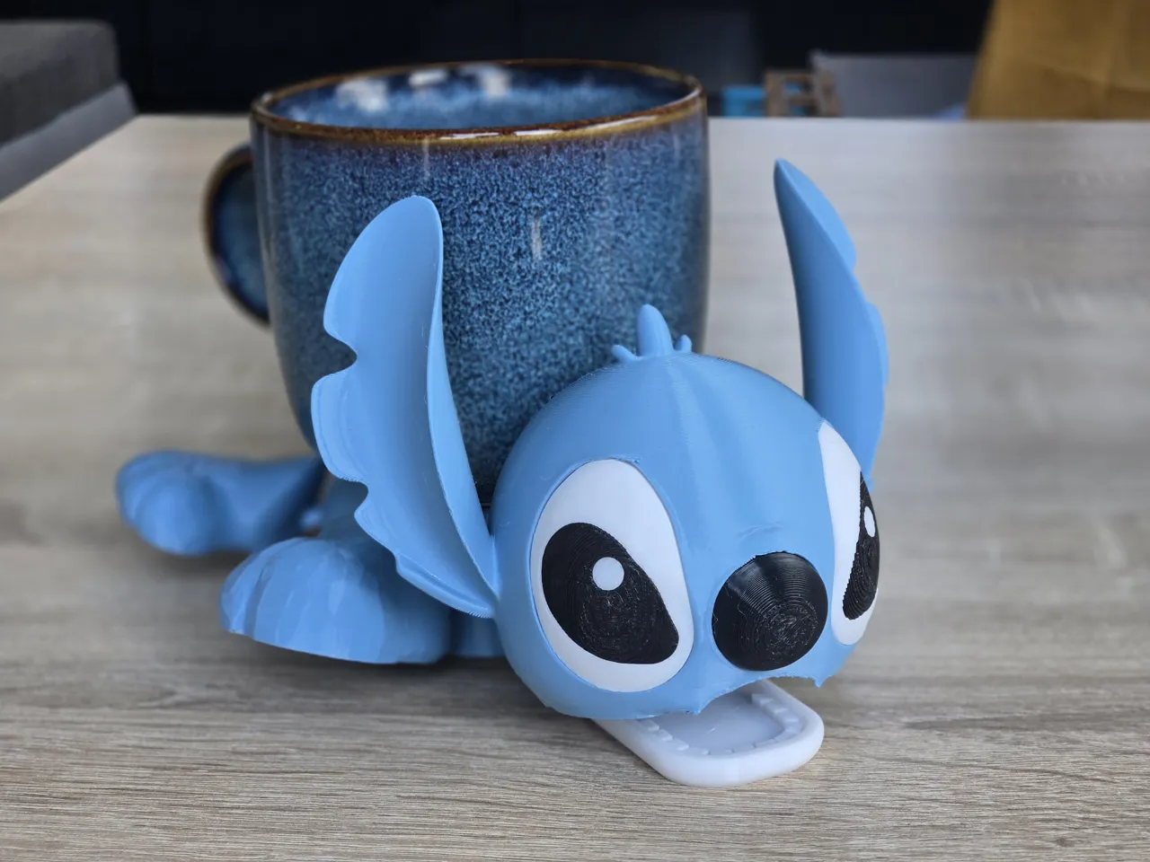 Stitch cup holder view 4