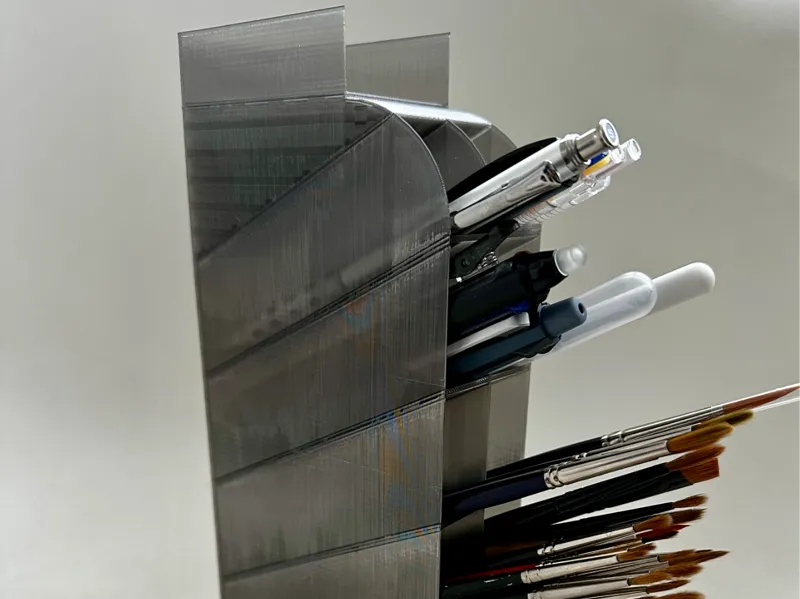 narrow pen holder
