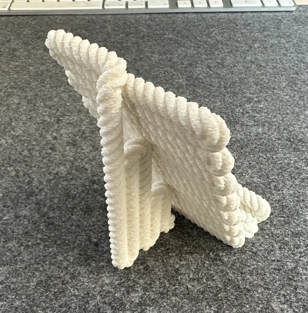 Impossible Rope Stand Endless rope phone stand by The Spirit - MakerWorld