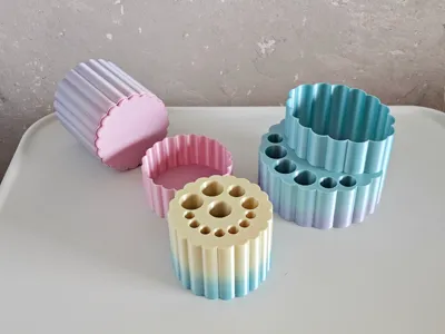 CLOUDS makeup containers set