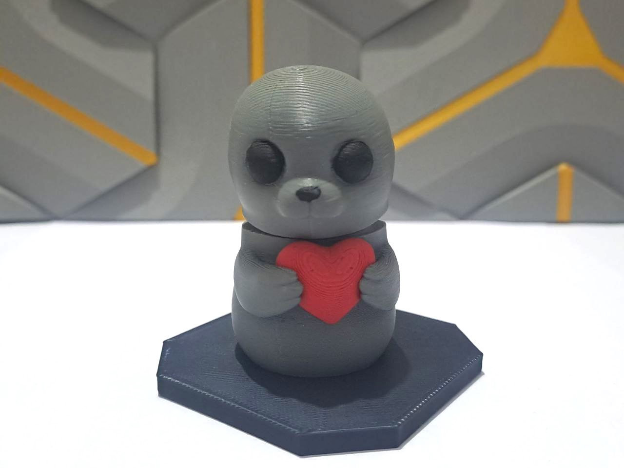 valentine seal Bobble-Head Toy
