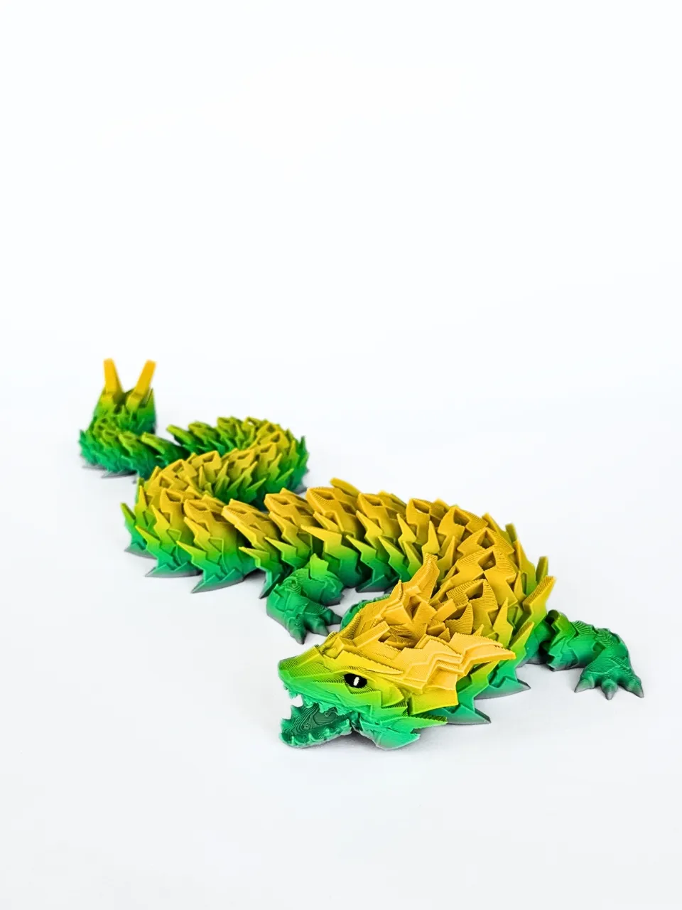 Thunderstrike - Wingless Articulated Dragon view 3
