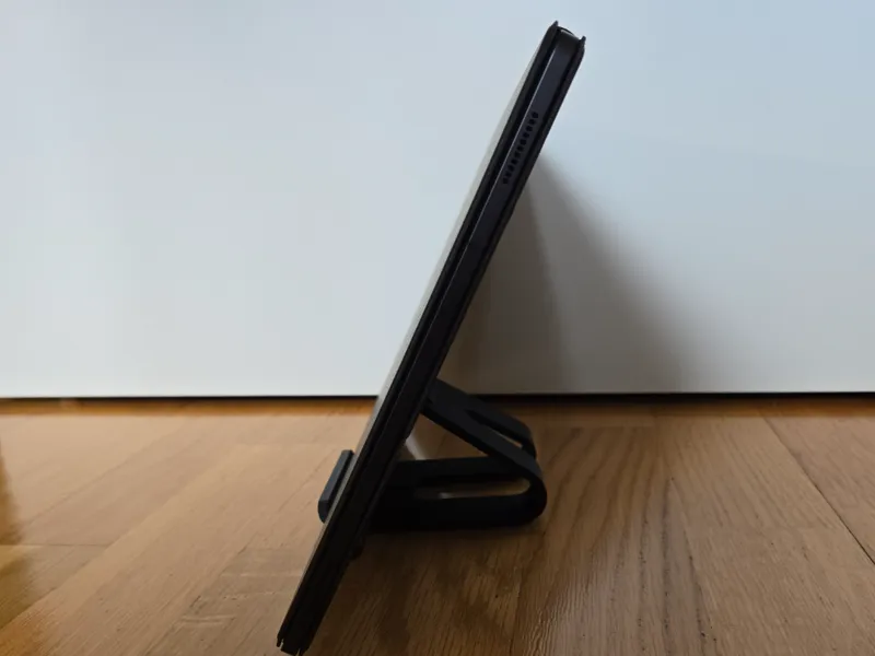 Tablet / Phone stand 