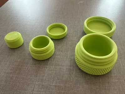 Measuring jar with sizes from 5 to 100 ml.