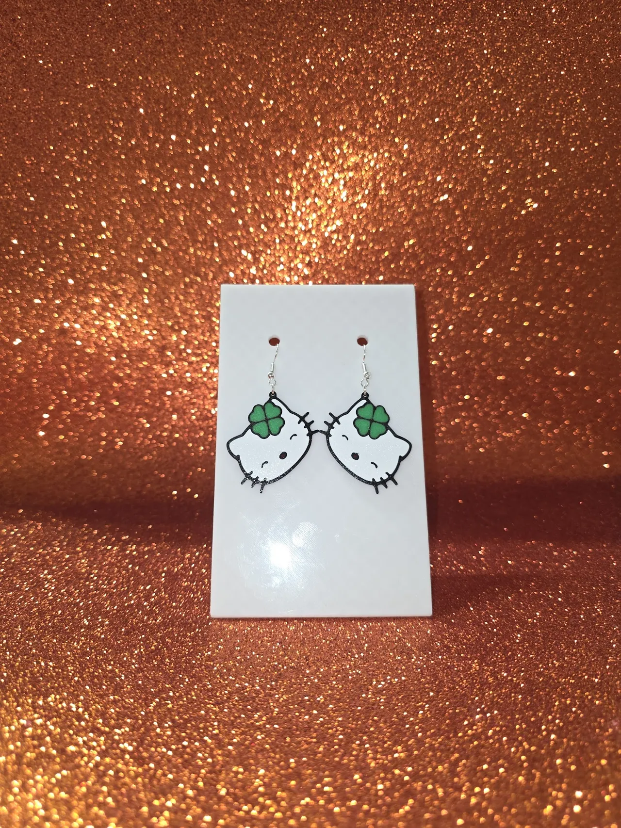 Hello Kitty luck earrings view 2