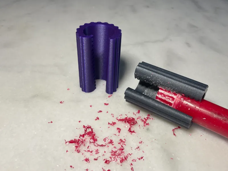 Uniqe candle sharpener. Without cutting blade