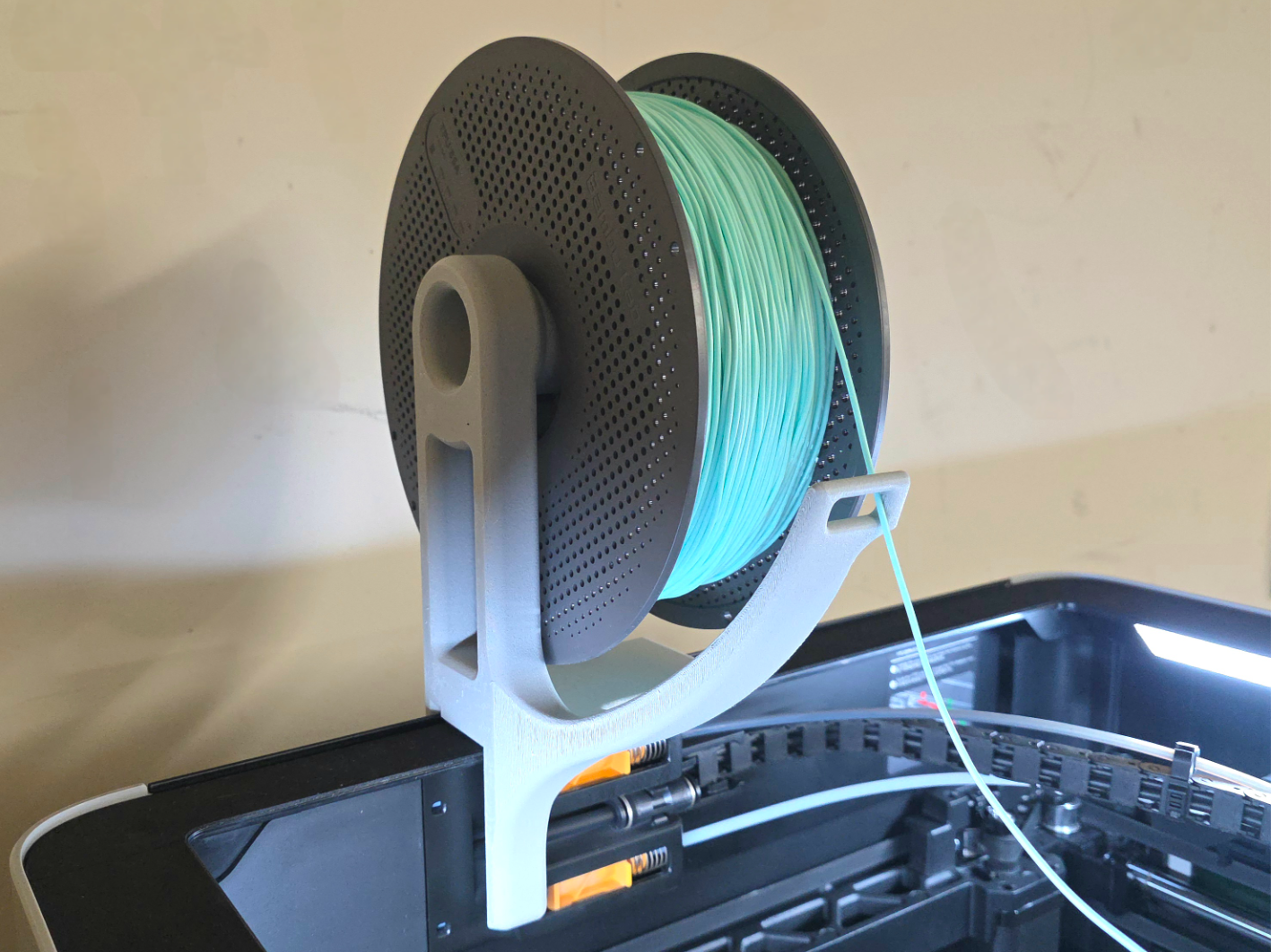 Top Mount Spool Holder  TPU PEBA  One Piece Design