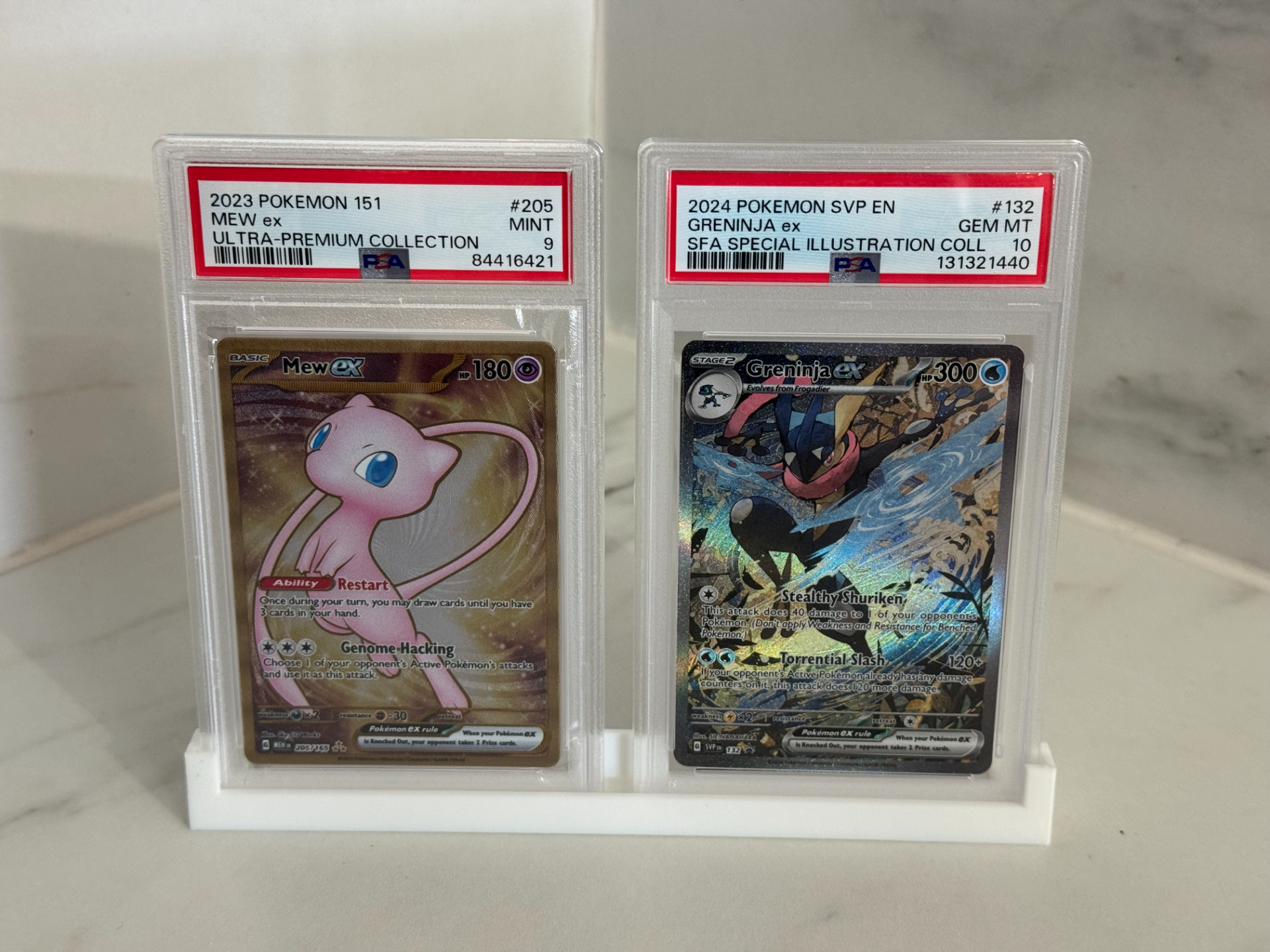 Graded Card Stand – for 2 PSA, BGS & CGC 