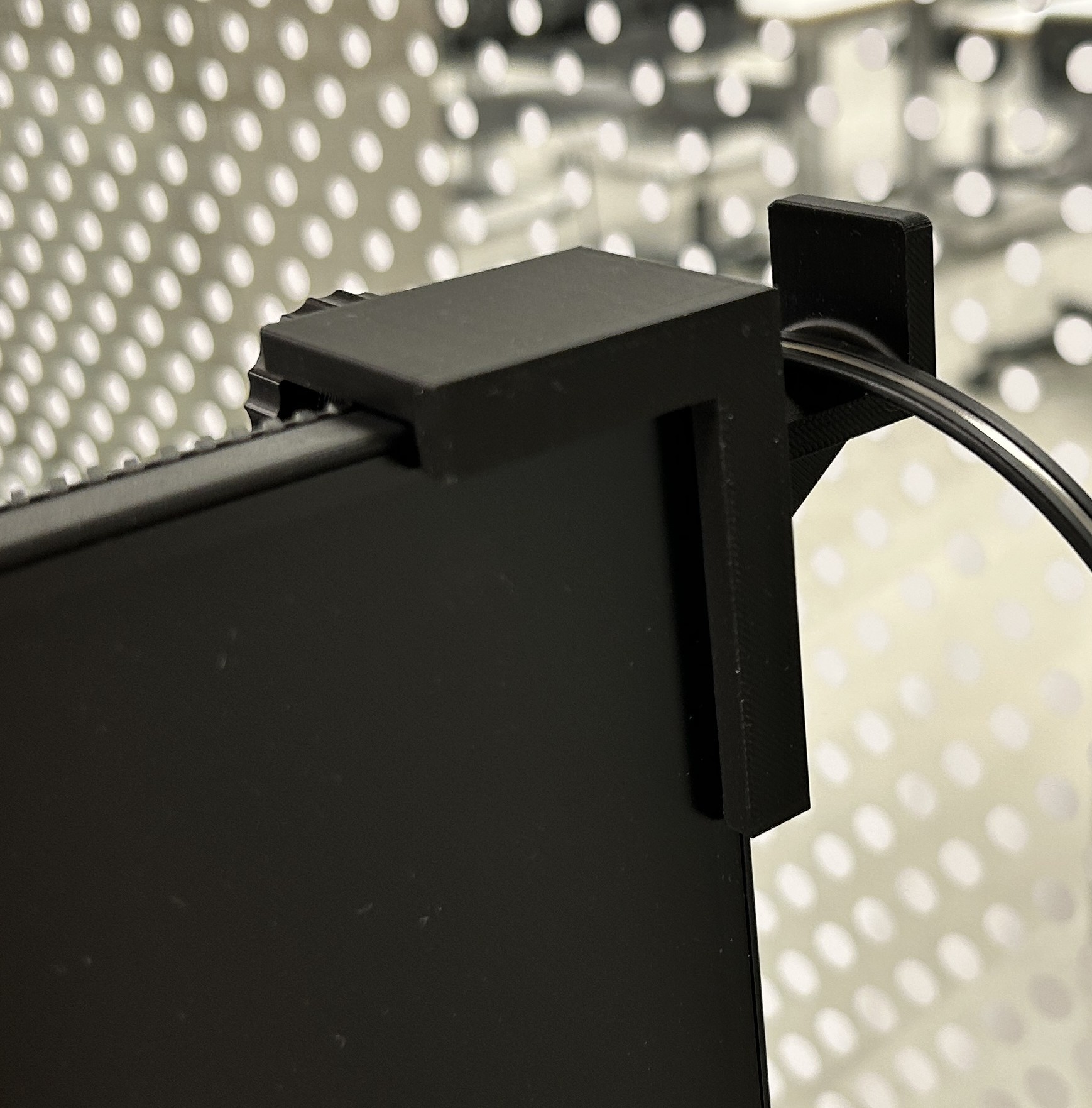 Miniatura 2 do modelo 3D Halter für Headset