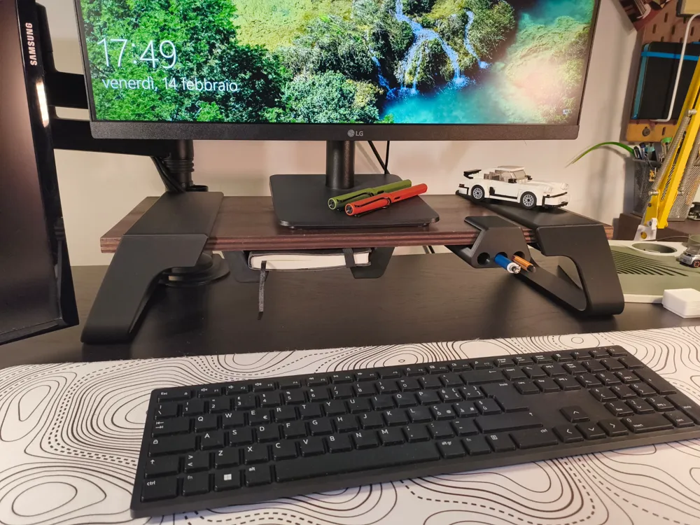Modern Minimalistic Monitor Riser by Sapo MakerWorld: Download Free 3D ...