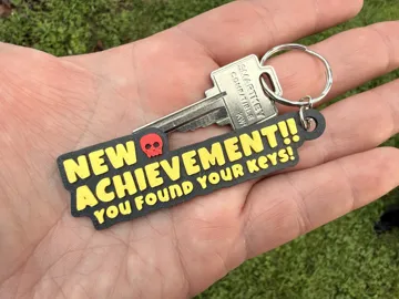 Llavero: Dungeon Crawler Carl Customizable Keychain — vista de referencia 3