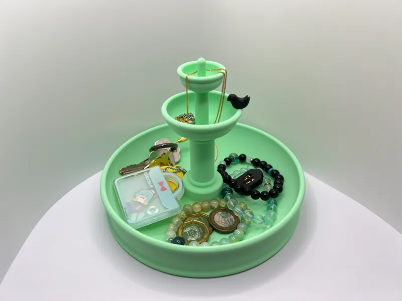 Fountain Jewelry Storage Rack