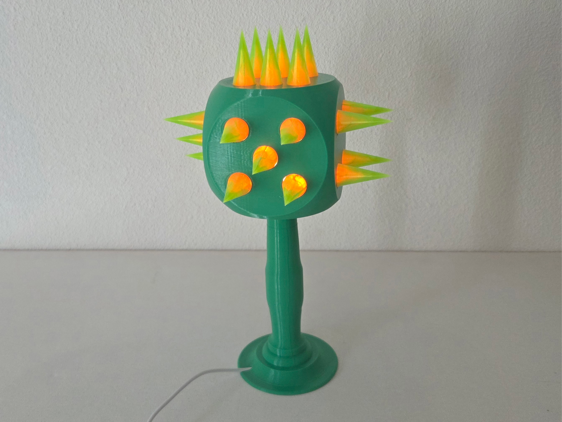 Spiked dice - LED Lamp Kit 001