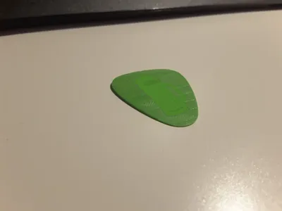 Pick with beer for guitar and bass