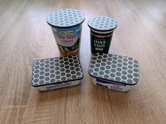 Lids for plastic cups (joghurt, cheese, quark...)