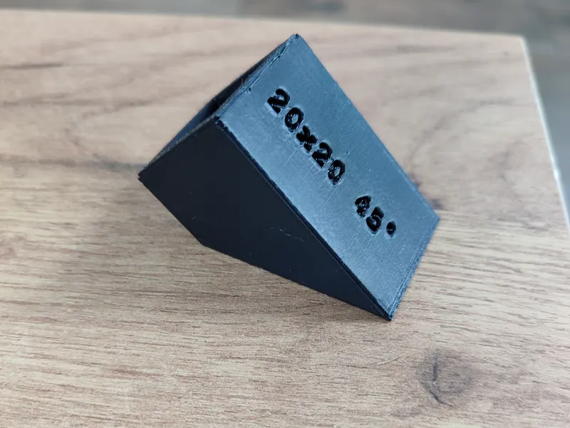 45 ° and 90 ° cutting Jig for 20x20 profiles
