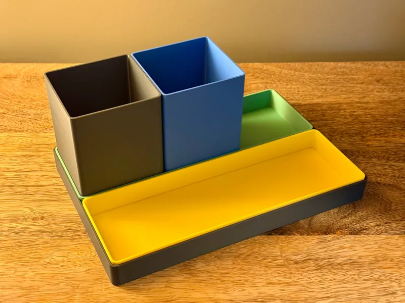 Modular desk organiser