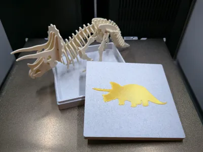 Triceratops Box (Dinosaur Model by Hef413)