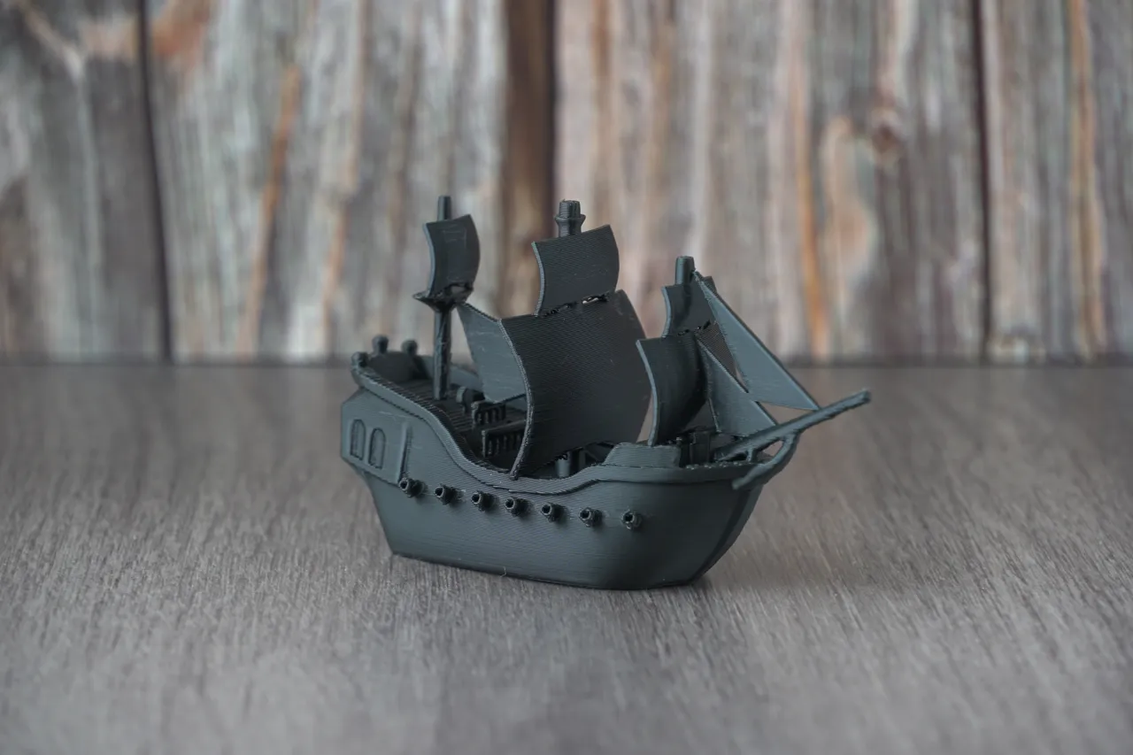 Black Pearl Benchy with the Kraken view 2