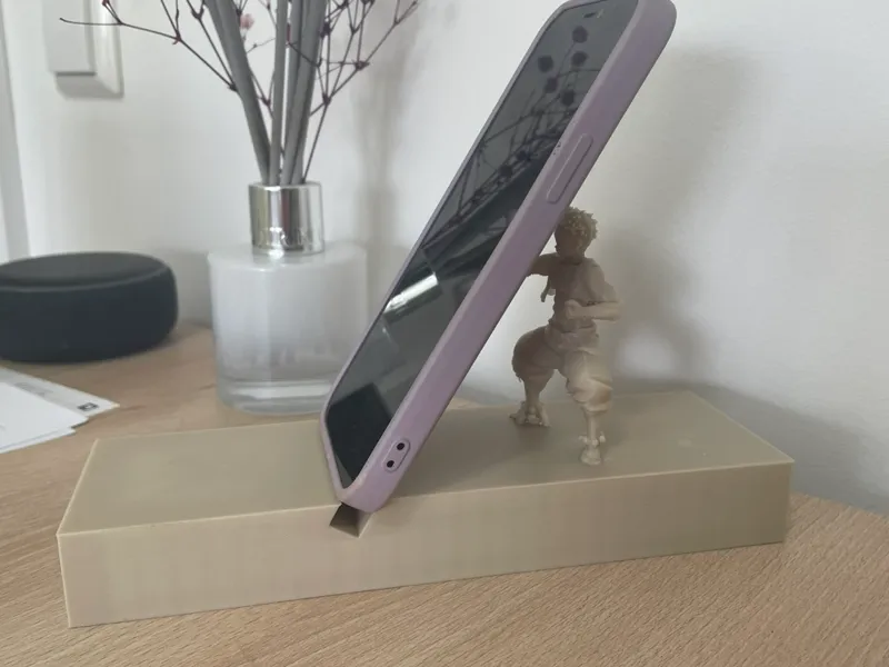 Akaza Phone Holder
