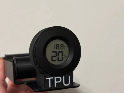 Dyna Dry Box - Hygrometer Holder + Label