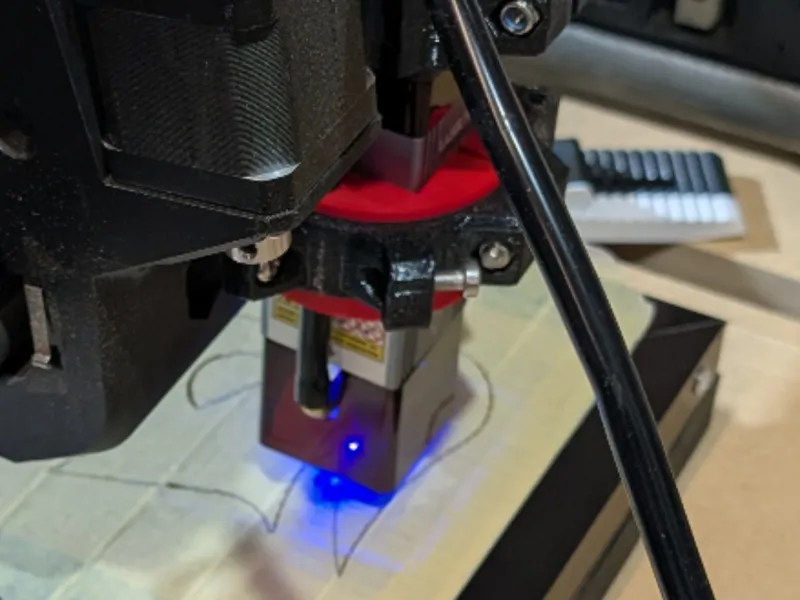 LaserTree to Makita LR4 holder adapter