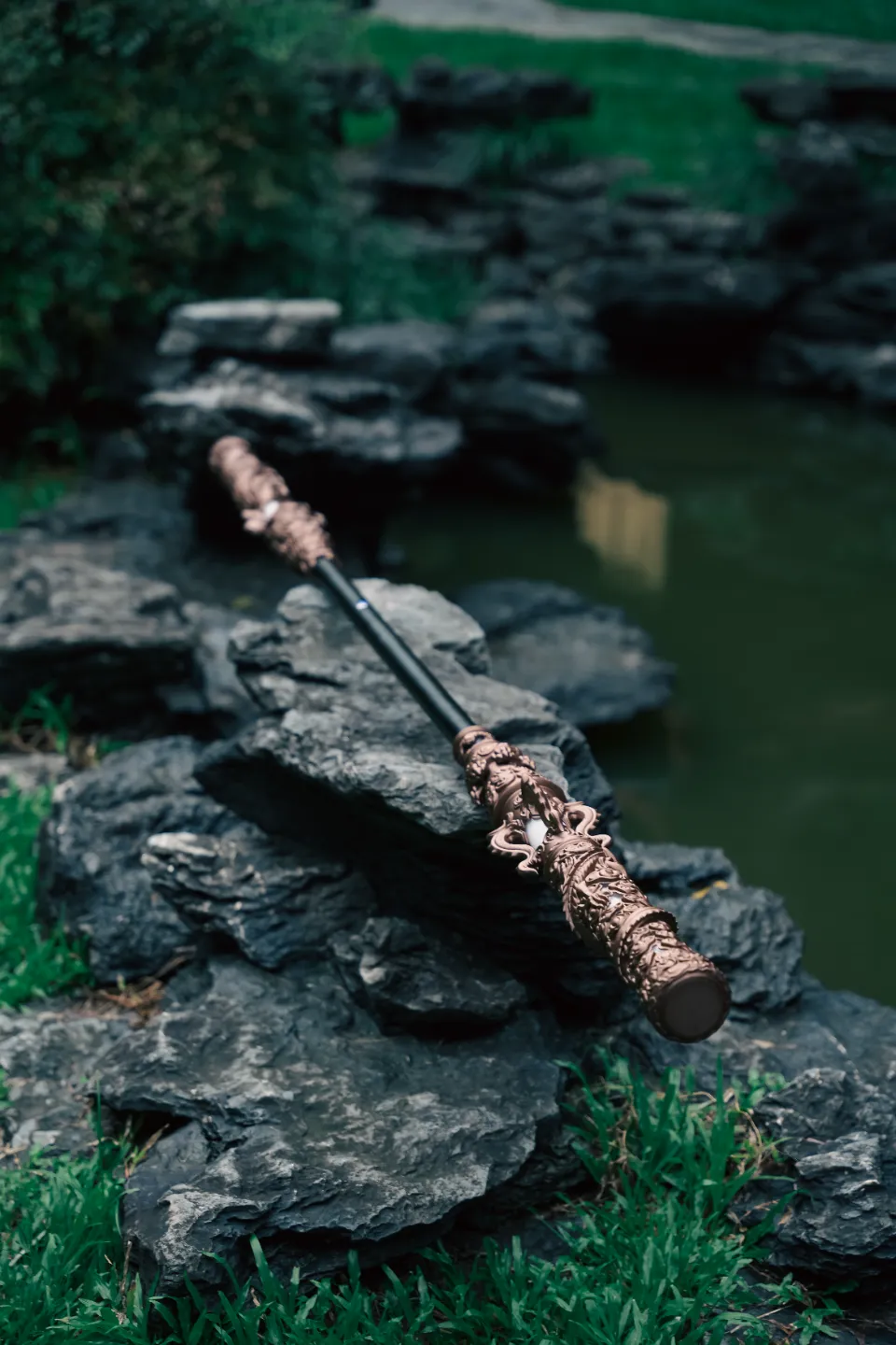 1:1 Ruyi Jingu Bang Wukong Staff Weapon view 4