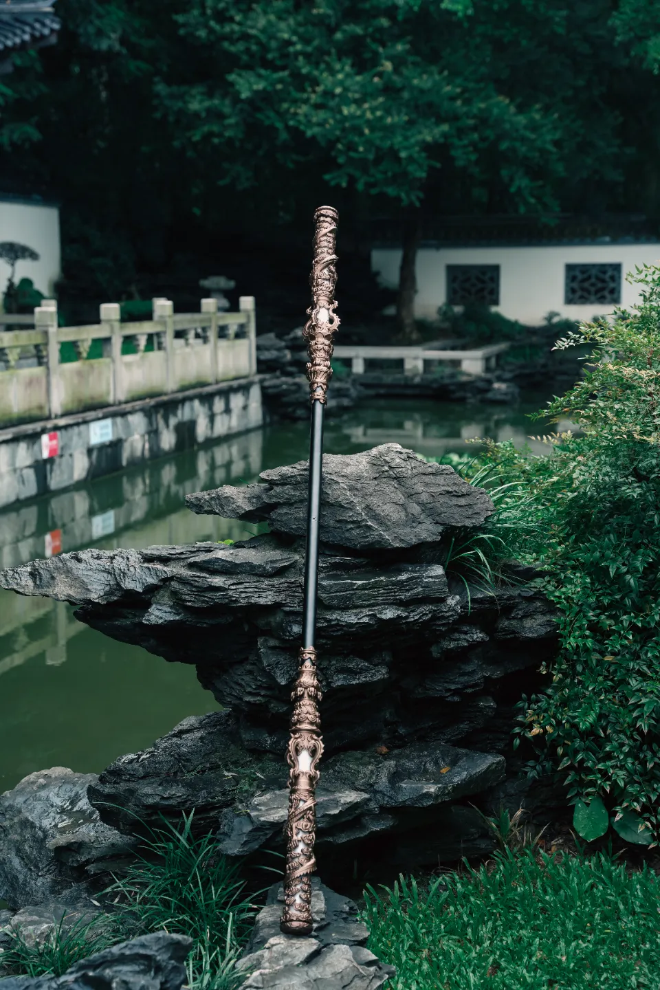 1:1 Ruyi Jingu Bang Wukong Staff Weapon view 2