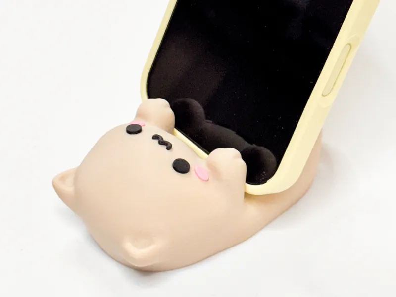 Kawaii-Style Cat Phone Stand