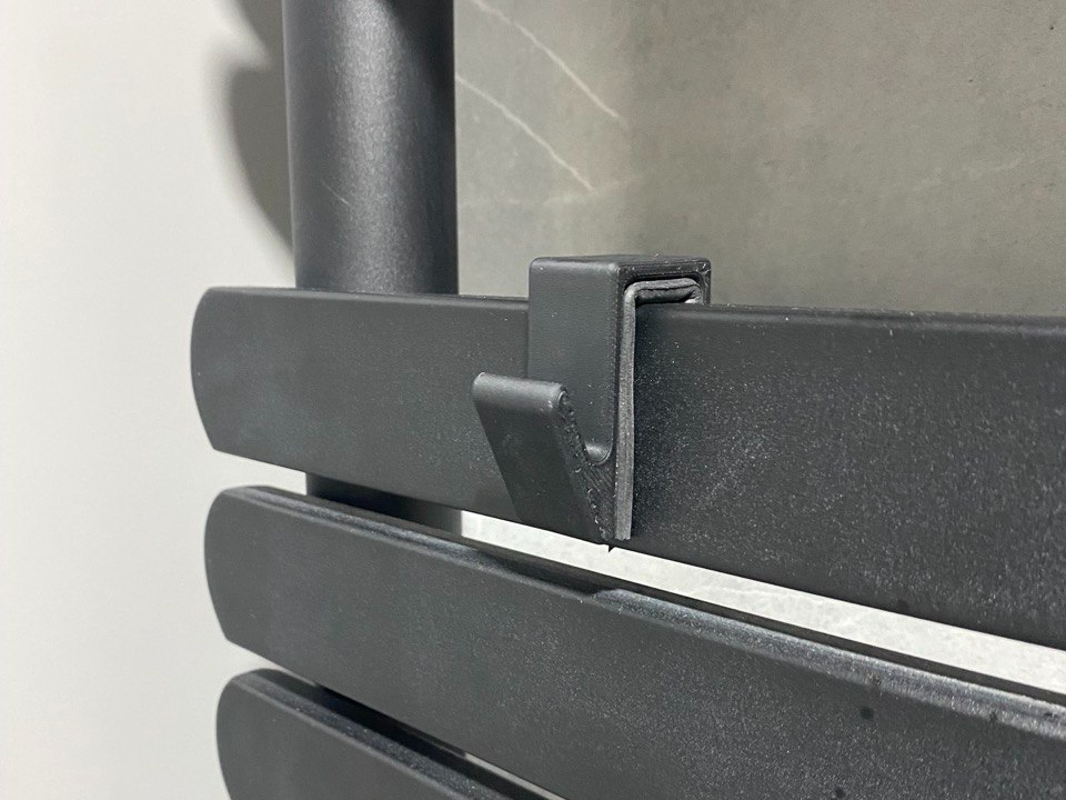 Radiator Towel Hook with Protective Seal