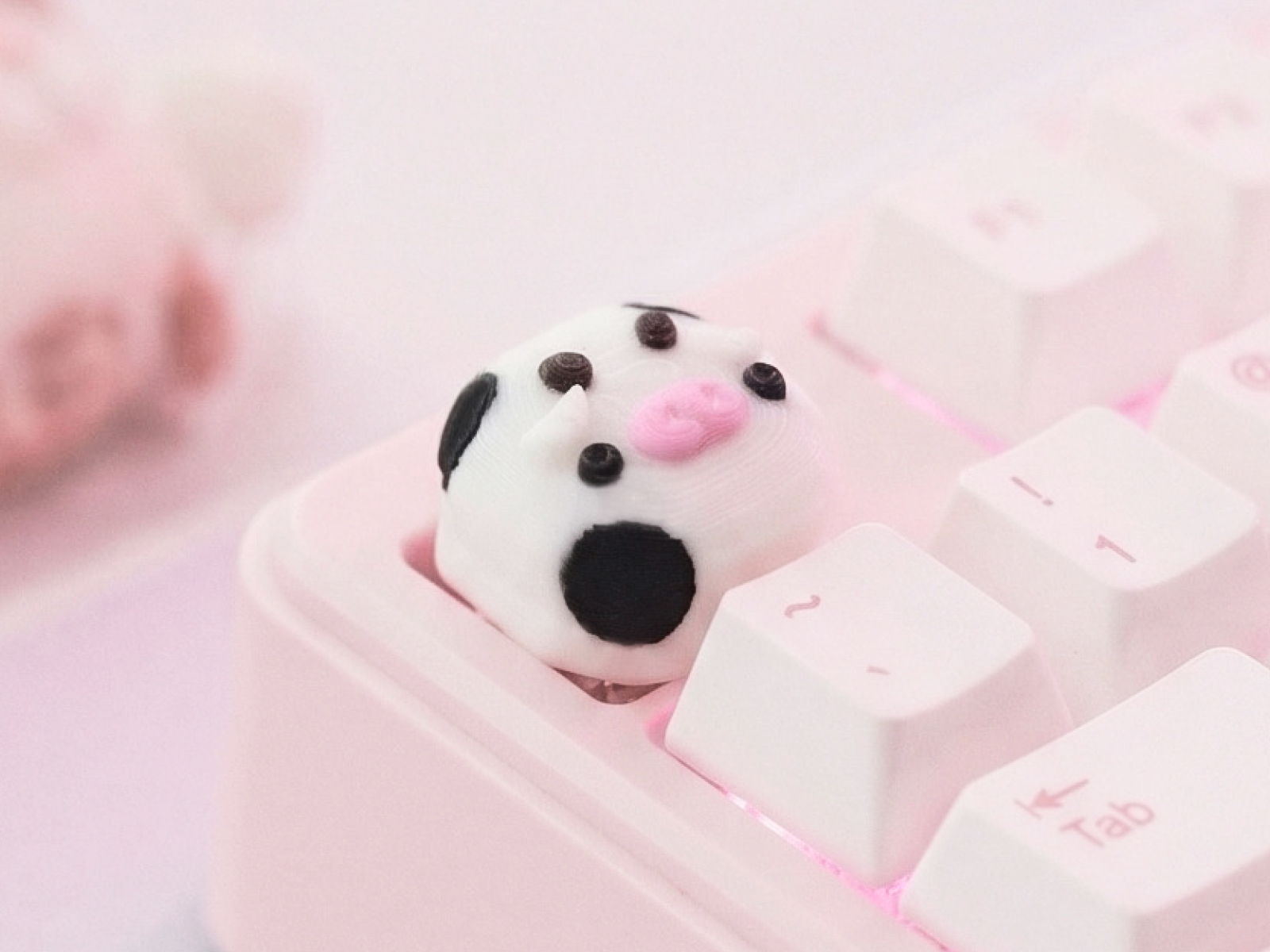 Cow keycap
