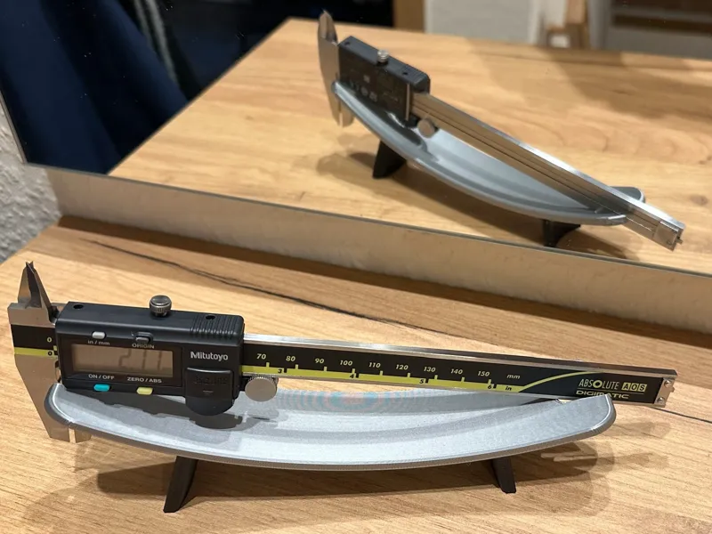 Design Ständer für Mess- Schieber (Caliper Stand)
