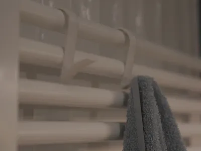 Simple Bathroom Radiator Hanger (Prints in X min)