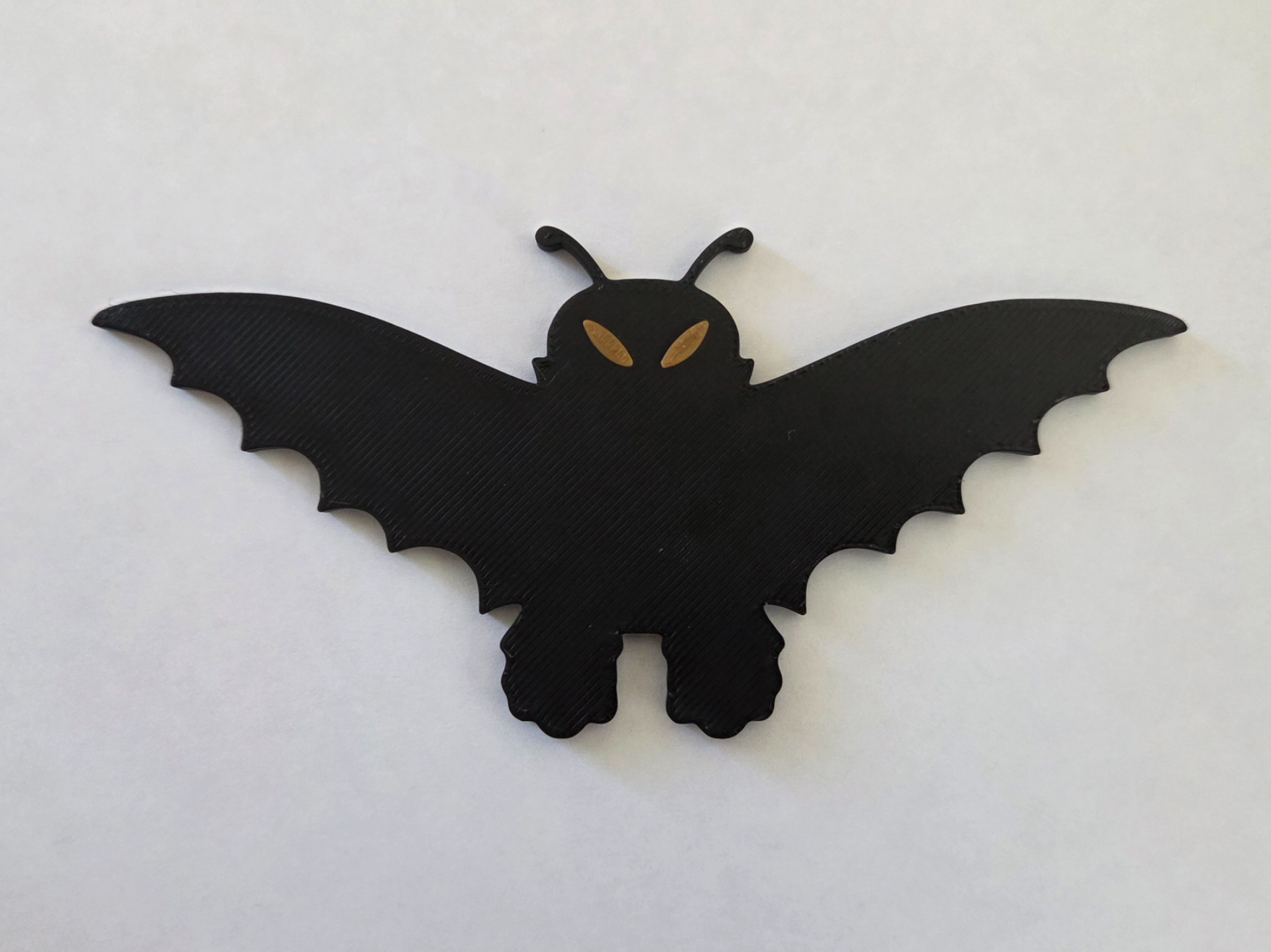 Mothman Minimal Cryptid Figurine – AMS Ready