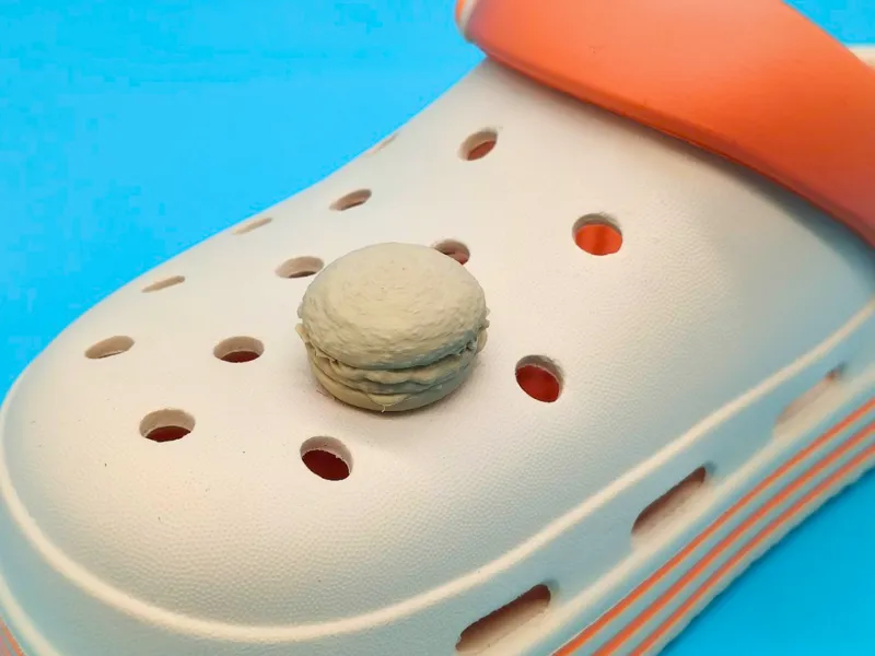 Hamburger croc charm