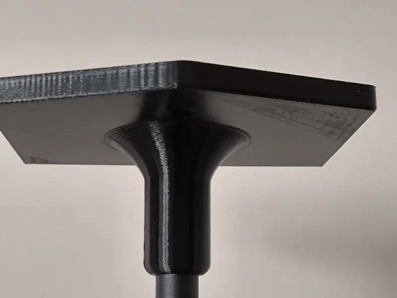 LG soundbar S95TR rear speakers stand