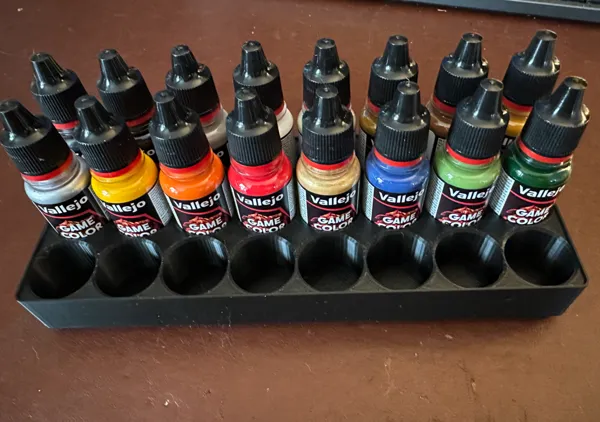 Bac Gridfinity pour 24 pots de peinture Vallejo