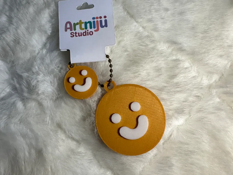 smiley keychain