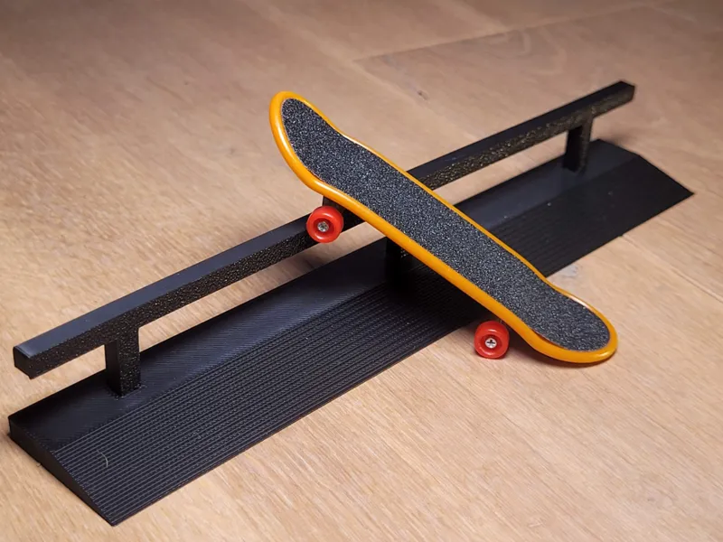 fingerboard  Flat rail  - tech deck 