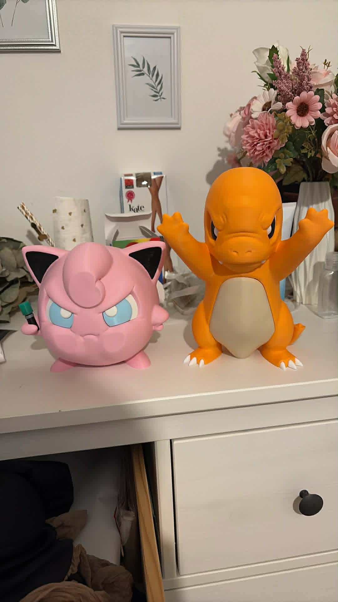Salamèche à la fenêtre (Pokémon) — photo 7