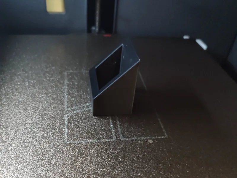 45° and 90° cutting jig for 20x30 profiles