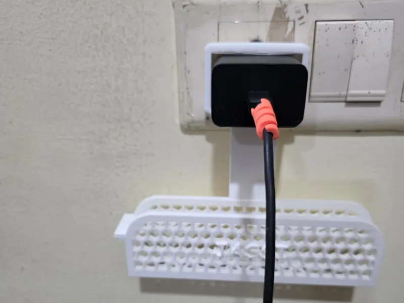 MOBILE PHONE STAND 