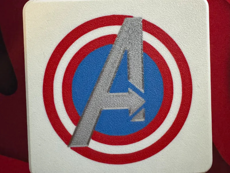 Commander Case Lid - Avengers