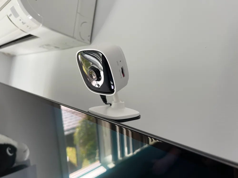 Tapo Security Camera Wall & TV Mount by David D. MakerWorld