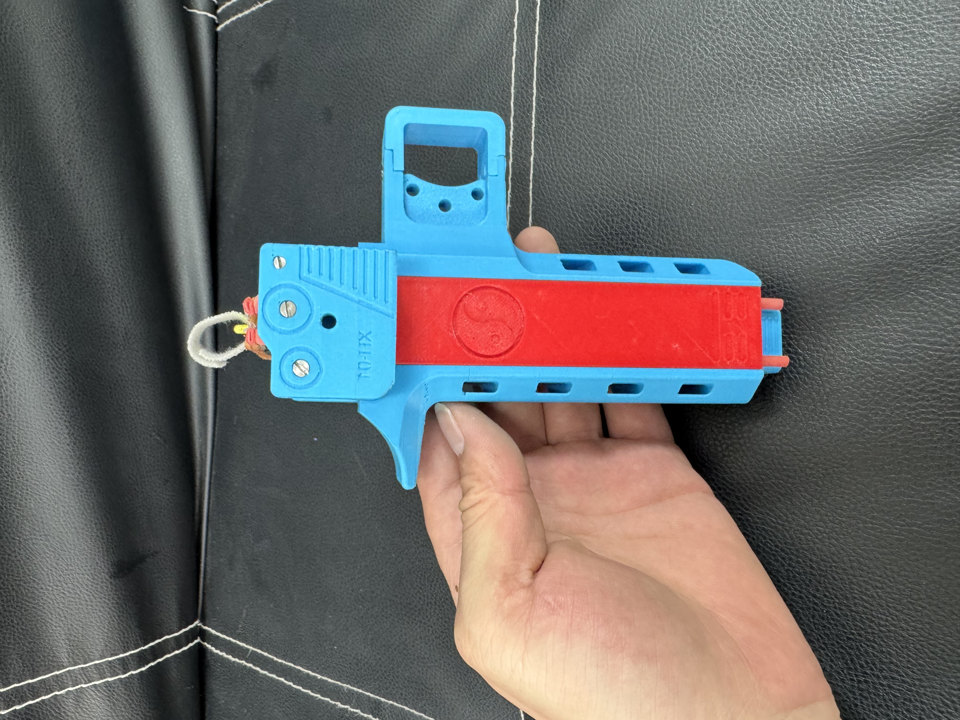 Miniatura 2 do modelo 3D XH-1.0一体户外弹弓