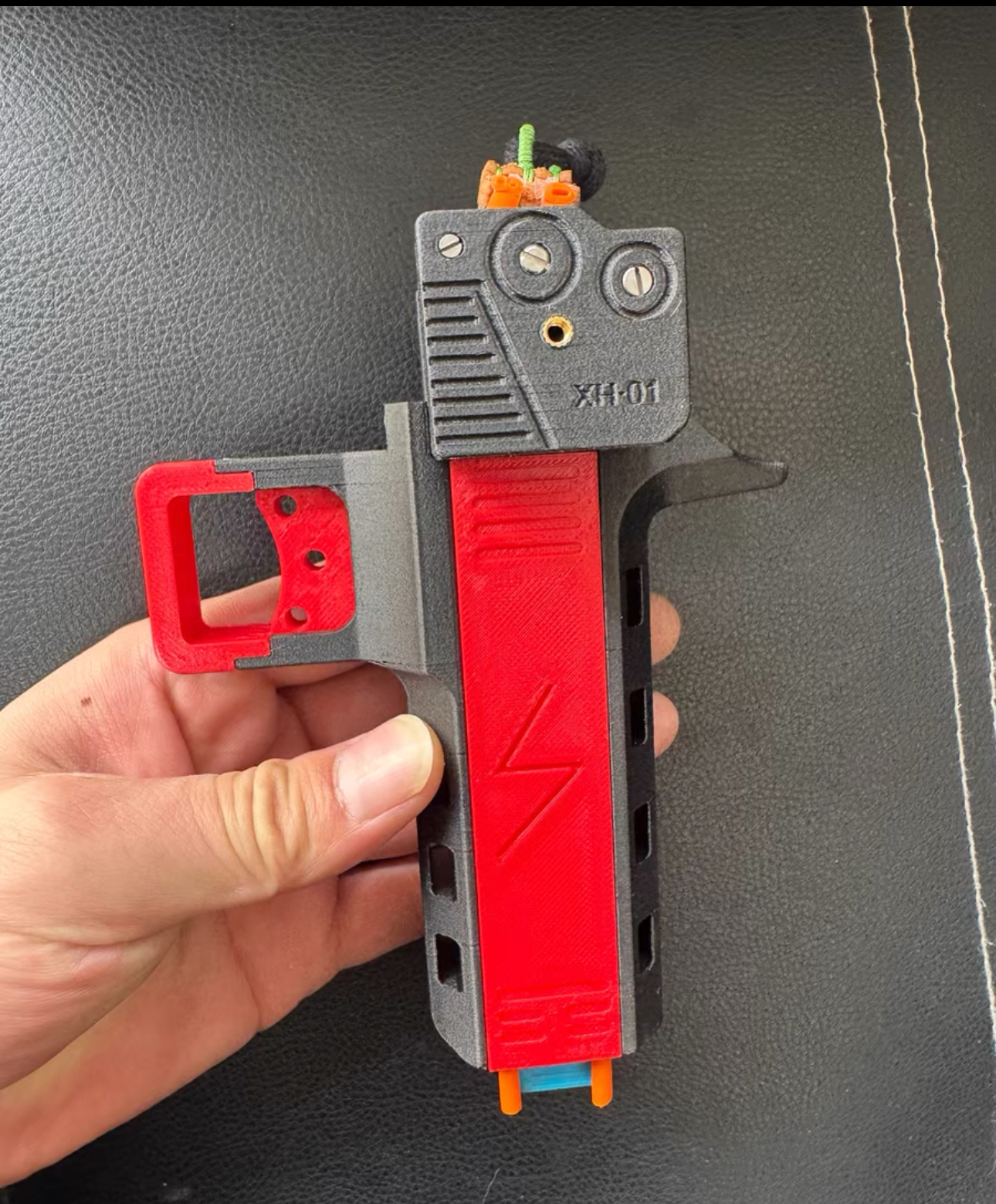 Miniatura 1 do modelo 3D XH-1.0一体户外弹弓