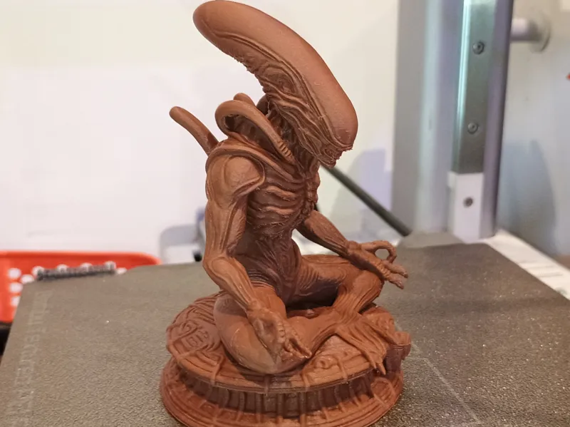 Xenomorph ZEN Alien inspired figurine
